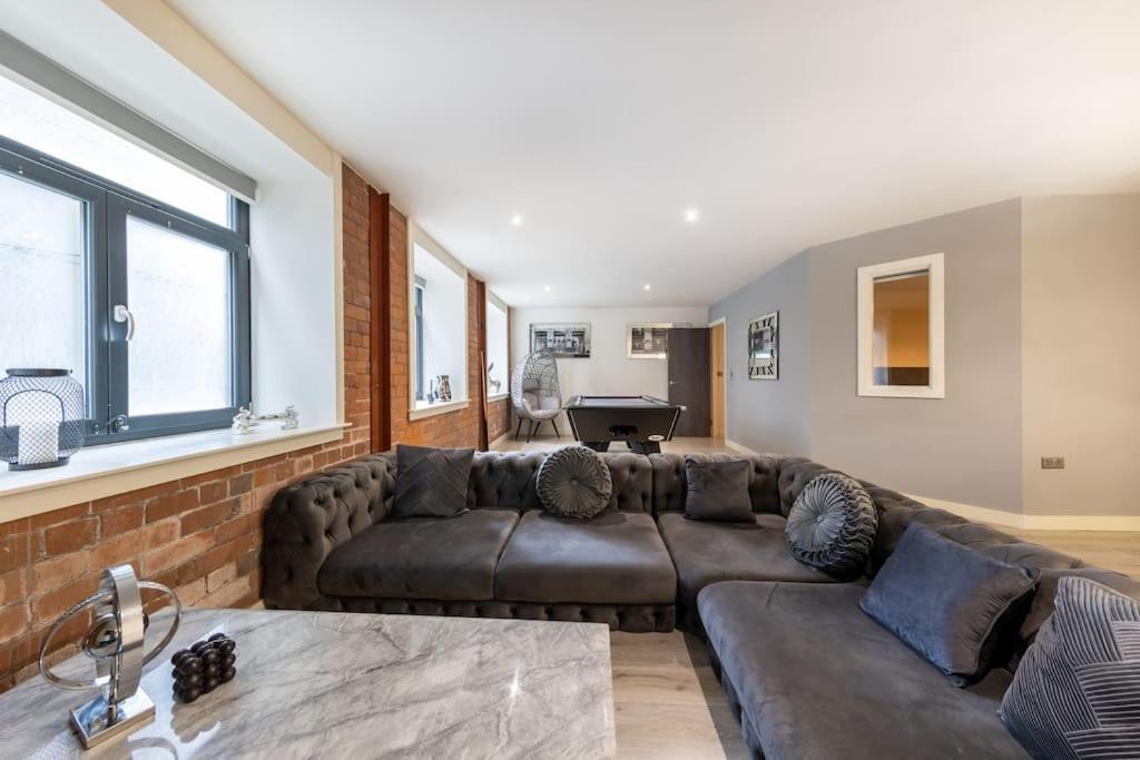 Apartment 2 Bed With Pool Table Bradford (West Yorkshire)